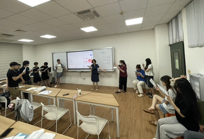 華語文能力檢定輔導圖片