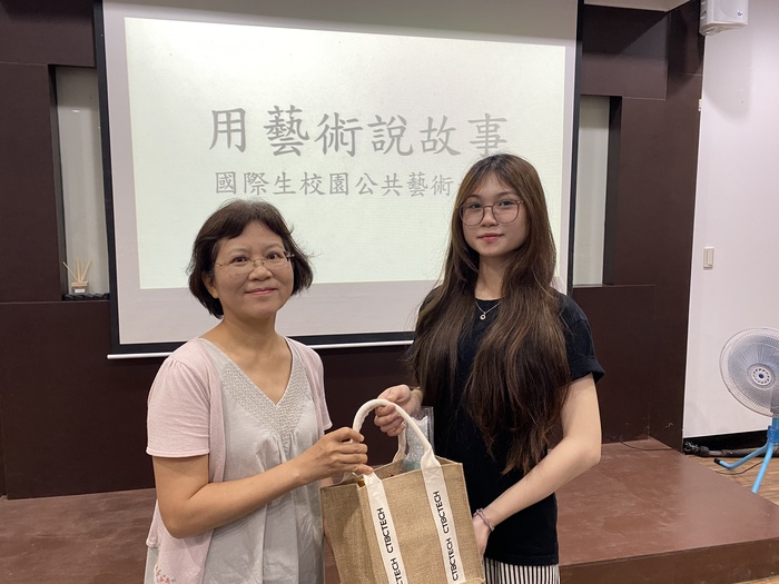用藝術說故事-境外生校園公共藝術走讀圖片